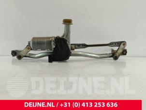 Renault Trafic Scheibenwischermotor+Mechanik O262942 foto 2