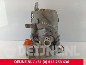 Gebruikte Pomp Airco Porsche Taycan (Y1A) 4S Prijs € 598,95 Inclusief btw aangeboden door van Deijne Onderdelen Uden B.V.