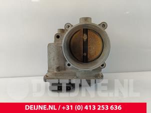 Gebruikte Gasklephuis Volvo XC60 I (DZ) 3.0 T6 24V AWD Prijs € 150,00 Margeregeling aangeboden door van Deijne Onderdelen Uden B.V.