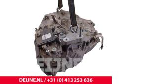 MG ZS Versnellingsbak O263129 foto 2