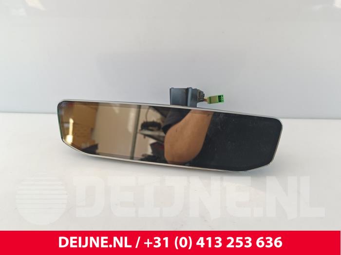Lynk & Co 01 Innenspiegel O263206