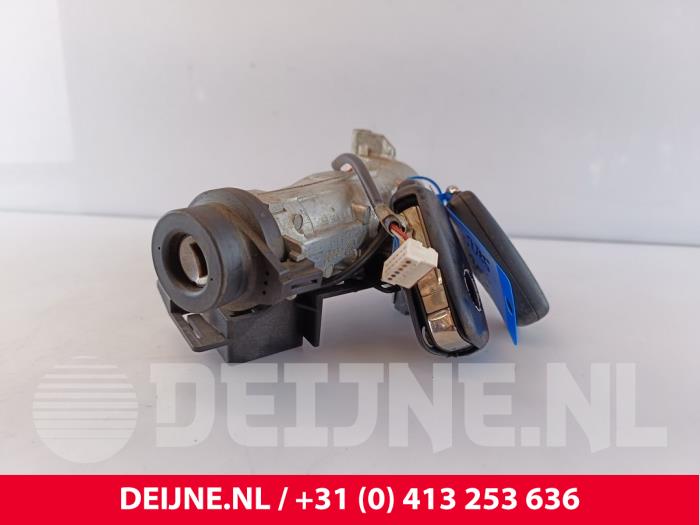 Volkswagen Caddy Zündschloss+Schlüssel O263251