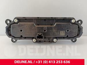 Ford Transit Connect Radio control panel O263295 photo 2
