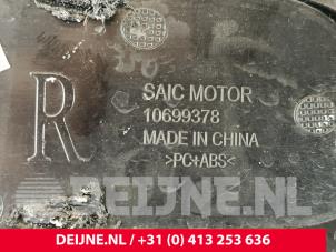 MG ZS Front bumper, right-side component O263380 photo 3