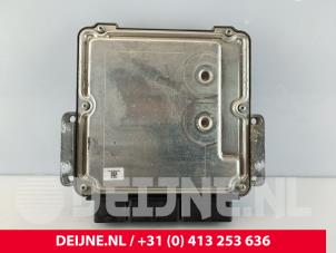 Opel Vivaro Computer Motormanagement O263385 foto 2