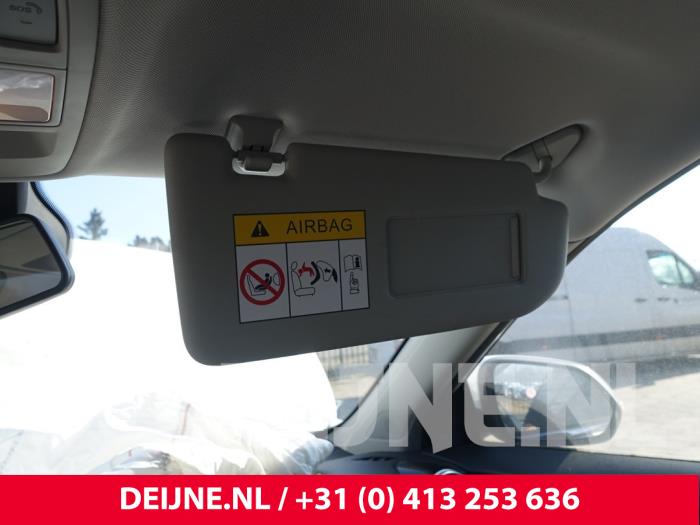 MG ZS Sonnenblende O263450