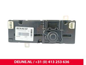 Renault Master Heater control panel O263577 photo 2