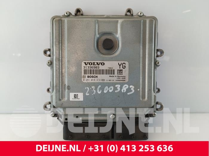 Volvo V70 Engine management computer O263614