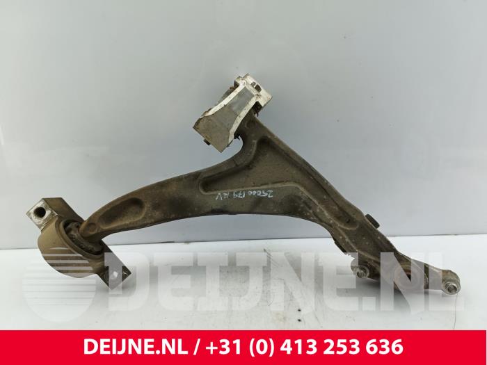 Volvo S90 Querlenker unten rechts vorne O263686