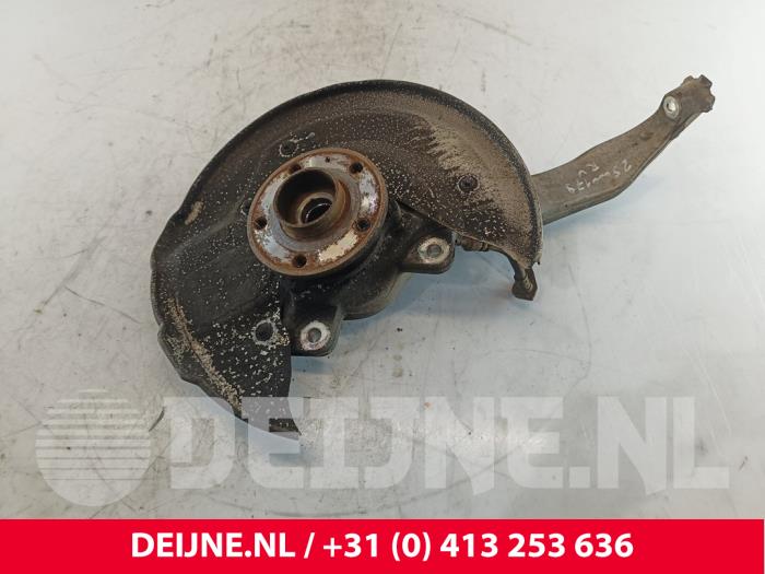 Volvo S90 Achsschenkel rechts vorne O263690