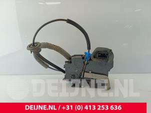 Porsche Taycan Front door lock mechanism 4-door, right O263646 photo 2