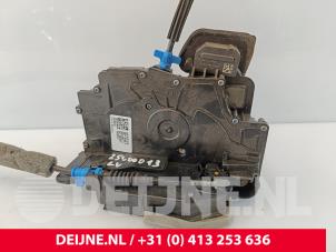 Porsche Taycan Türschlossmechanik 4-türig links vorne O263647 foto 2