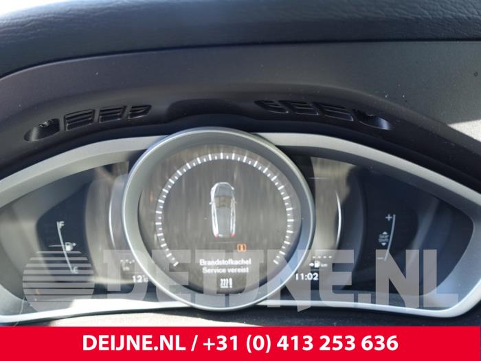Volvo V40 Kilometerteller KM O263752