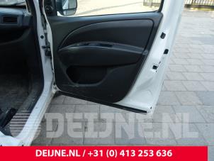 Opel Combo Portier 2Deurs rechts O263889 foto 2