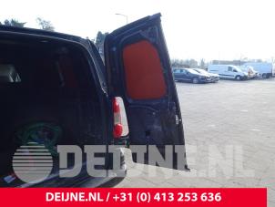 Peugeot Partner Minibus/van rear door O263945 photo 2