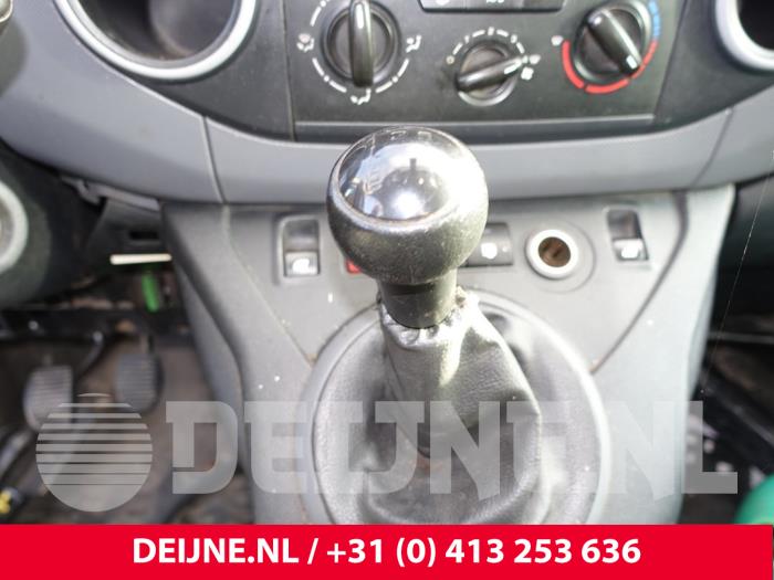 Peugeot Partner Schaltung O263981