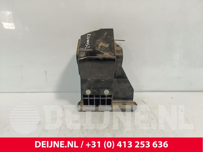 Volvo XC40 Accu afdekkap O264080