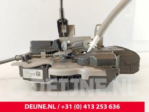 Volvo XC60 Deurslot Mechaniek 4Deurs rechts-voor O264157 foto 3