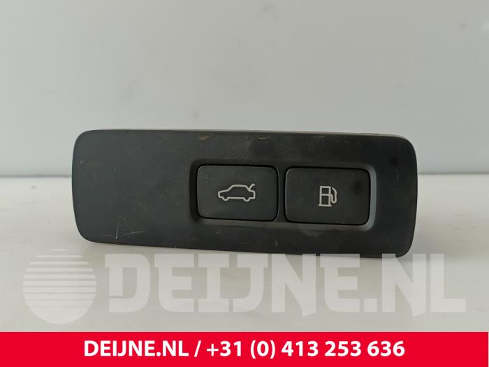 Volvo V60 Schakelaar achterklep O264251