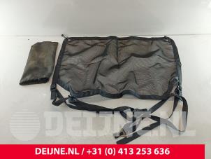 Gebruikte Bagagenet Volvo C40 Recharge (XK) Recharge Twin 78 kWh Prijs € 169,40 Inclusief btw aangeboden door van Deijne Onderdelen Uden B.V.