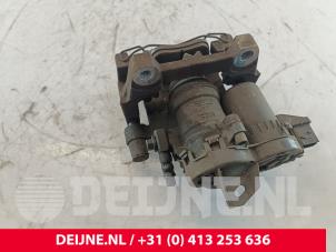 Volvo XC60 Remklauw (Tang) links-achter O264419 foto 2