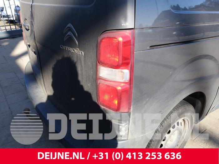 Citroen Jumpy Taillight, right O264460