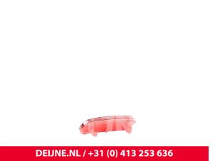Toyota Pro-Ace Bumper reflector links-achter O9990002833 foto 3