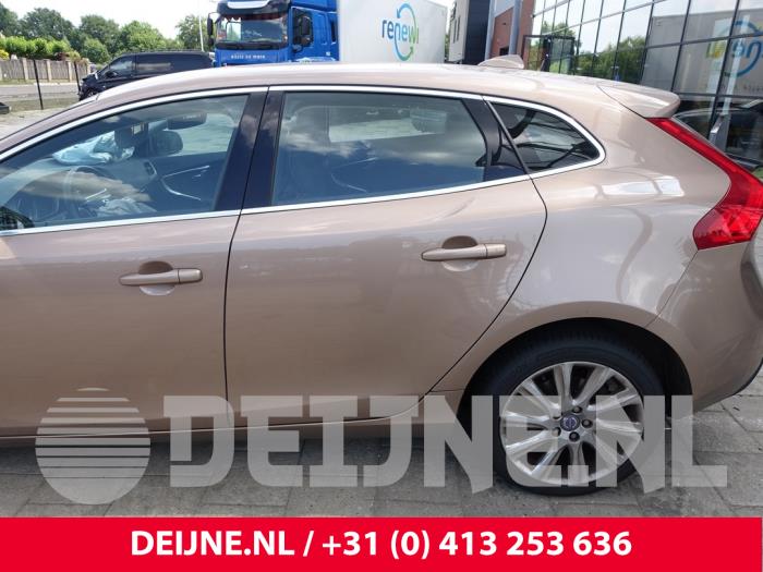Volvo V40 Tür 4-türig links hinten O264608