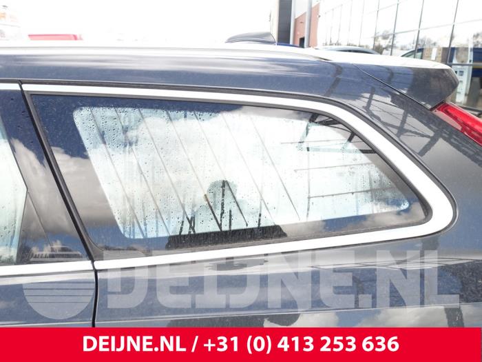 Volvo V90 Zusätzliches Fenster 4-türig links hinten O264693