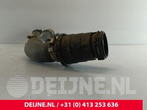 Mercedes Vito Intercooler Rohr O265022 foto 3