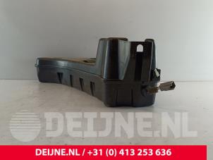 Lynk & Co 01 Subwoofer O265044 photo 3