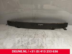 Gebruikte Bumperbalk voor Volvo S90 II 2.0 D5 16V AWD Prijs € 245,00 Margeregeling aangeboden door van Deijne Onderdelen Uden B.V.