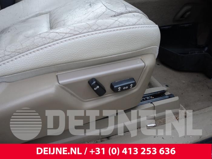 Volvo XC90 Sitz rechts O265060