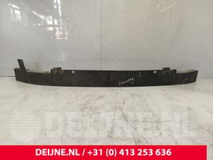 Gebruikte Bumperbalk voor Volvo S90 II 2.0 D4 16V Prijs € 250,00 Margeregeling aangeboden door van Deijne Onderdelen Uden B.V.