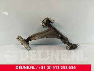Gebruikte Draagarm onder links-voor Volvo S90 II 2.0 D4 16V Prijs € 150,00 Margeregeling aangeboden door van Deijne Onderdelen Uden B.V.