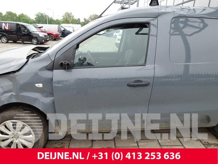 Renault Express Portier 2Deurs links O265250