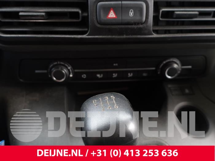 Peugeot Partner Heizung Bedienpaneel O265302
