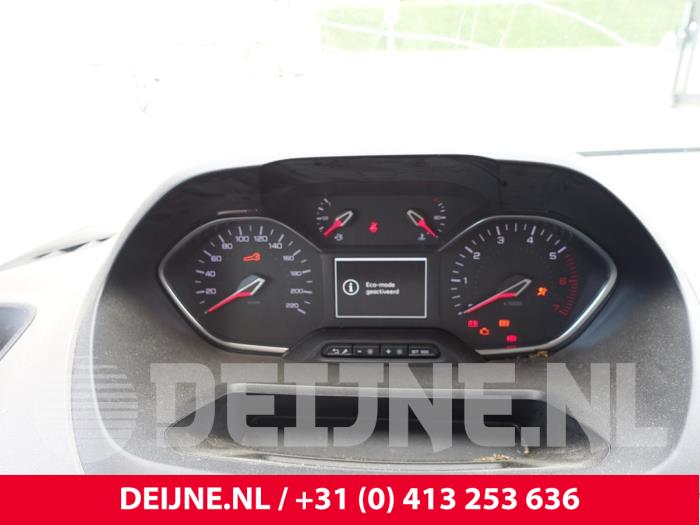 Peugeot Partner Tacho - Kombiinstrument KM O265303
