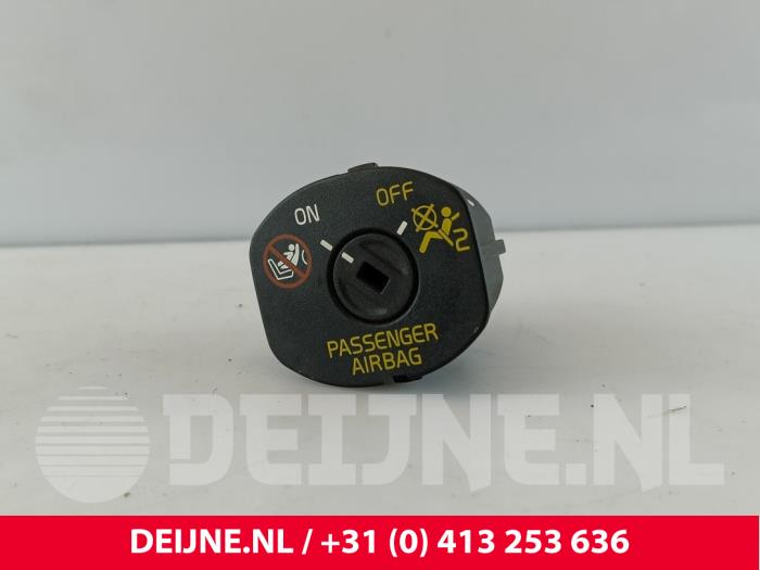 Volvo V60 Airbag Schalter O265338