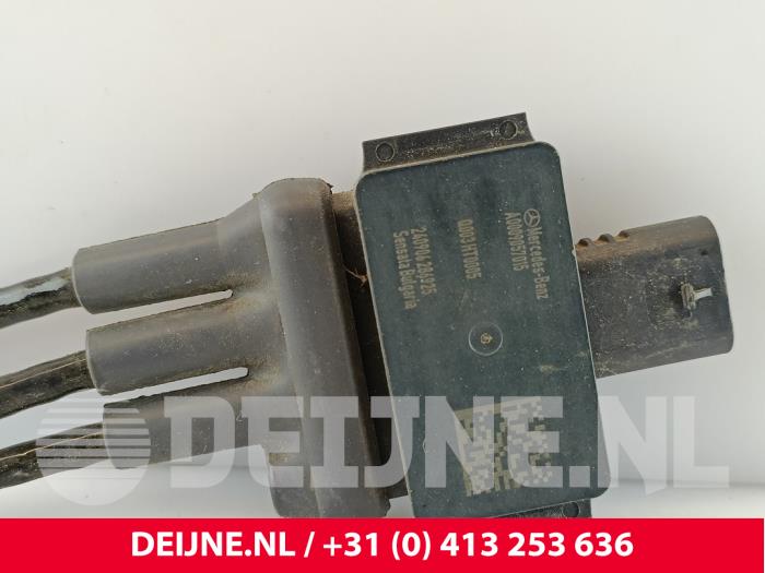 Temperatuursensor Motor van een Mercedes-Benz Vito (447.6) 2.0 116 CDI 16V 2024