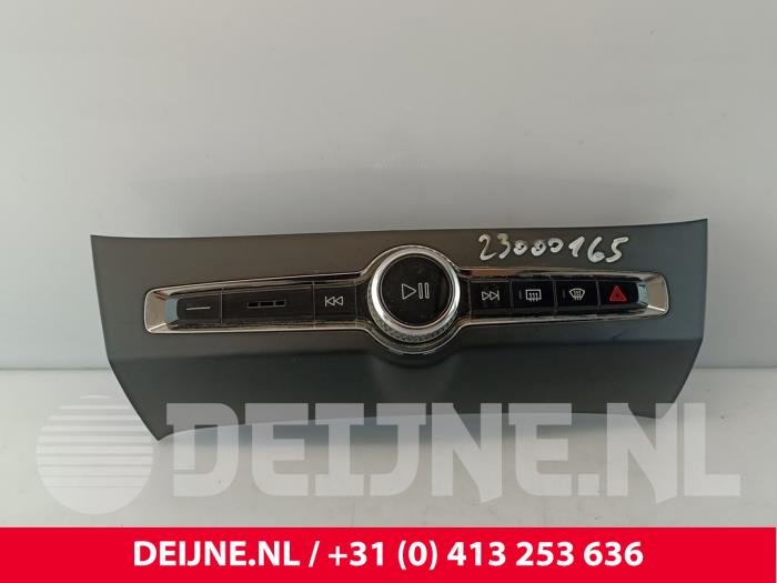 Volvo S90 Radio control panel O265384