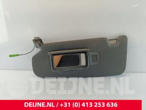 Lynk & Co 01 Sonnenblende O265388 foto 3