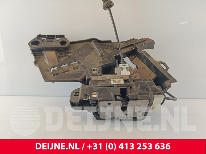 Volvo XC60 Deurslot Mechaniek 4Deurs rechts-achter O265593