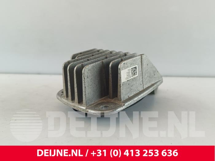Gebruikte Module LED koplamp Volvo XC40 (XZ) 1.5 T3 12V Prijs € 80,00 Margeregeling aangeboden door van Deijne Onderdelen Uden B.V.