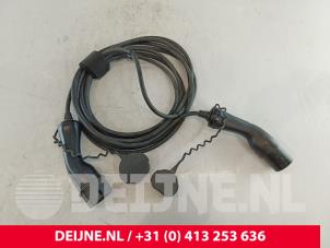 Lynk & Co 01 Oplaadkabel hybride O265624 foto 2