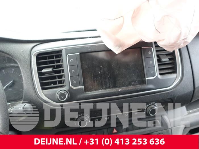 Opel Vivaro Display Multi Media regelunit O265655