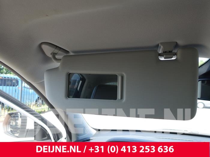 MG ZS Sonnenblende O265749