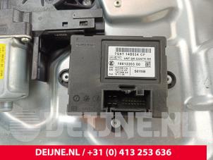 Volvo V70 Ruitmechaniek 4Deurs links-achter O265836 foto 2