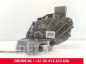 Volvo V70 Türschlossmechanik 4-türig rechts hinten O265840 foto 2