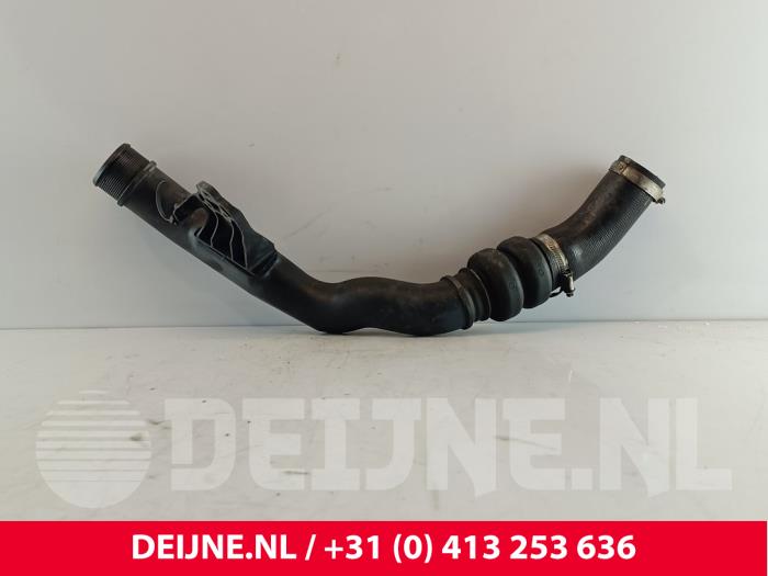 Gebruikte Intercooler Buis Ford Transit Custom 2.0 TDCi 16V Eco Blue 170 Prijs € 30,25 Inclusief btw aangeboden door van Deijne Onderdelen Uden B.V.